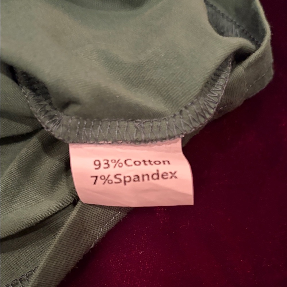 QUEEN OF SPARKLES Green Sleeveless Dress with Pink Sequin Label - Picture 7 of 13